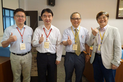 大葉大學教務長施英隆(右二)、宜蘭大學黃朝曦教授(左一)共同主持工作坊開幕