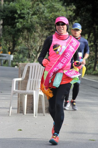 來自希望RUN路跑團的莊淑如,今年選擇以跑步來為自己慶生!