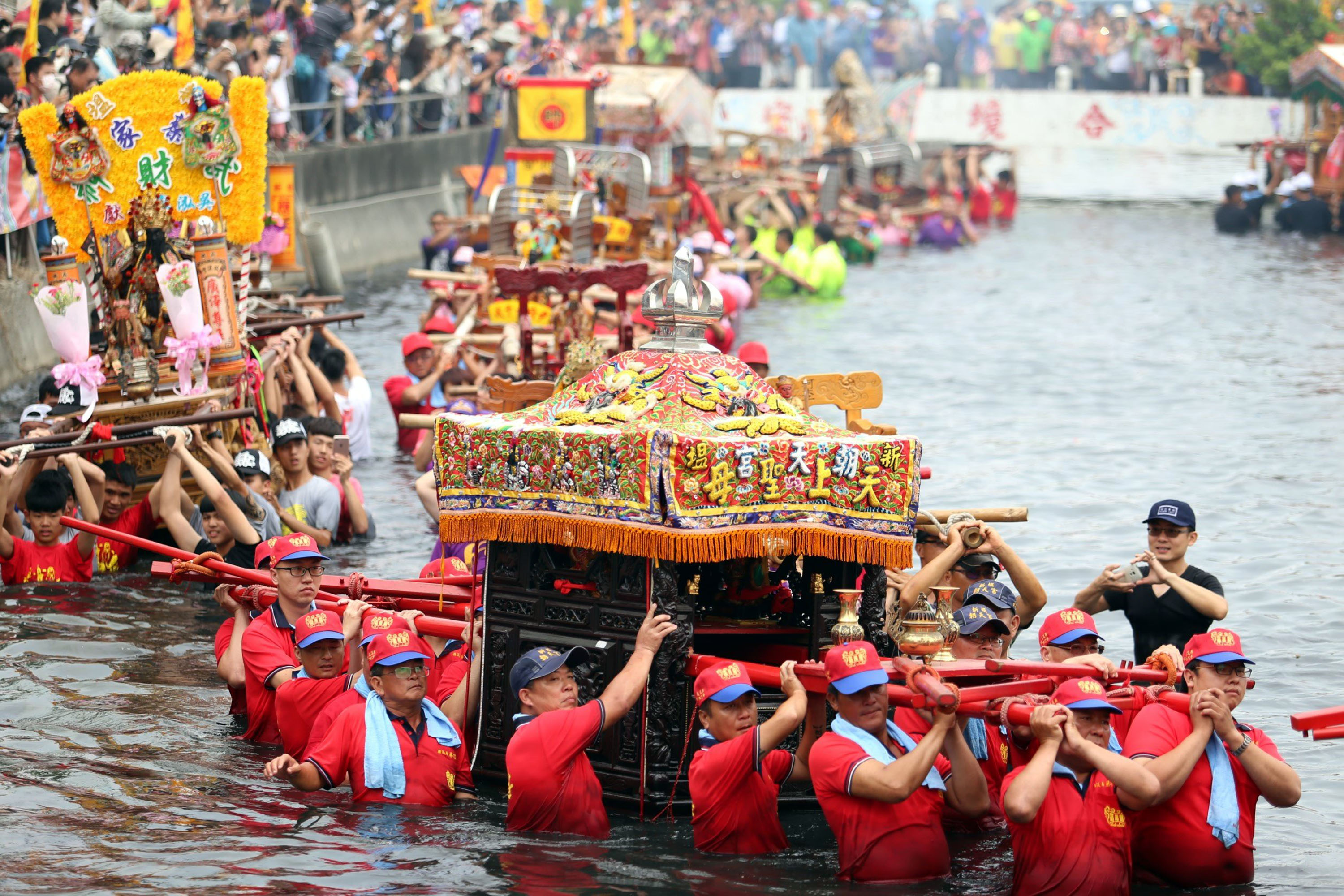 Welcome ritual for the gods - Focus Taiwan