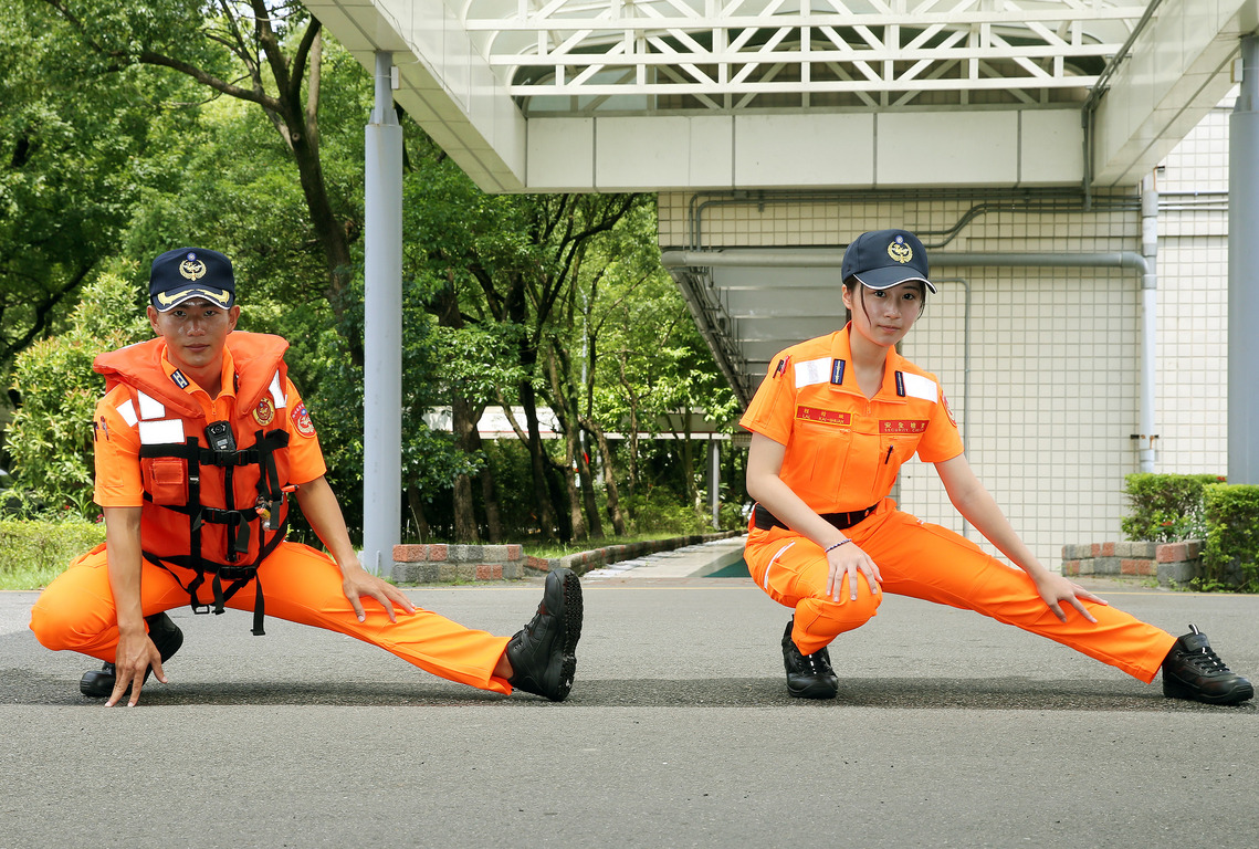 New coast guard uniform - Focus Taiwan