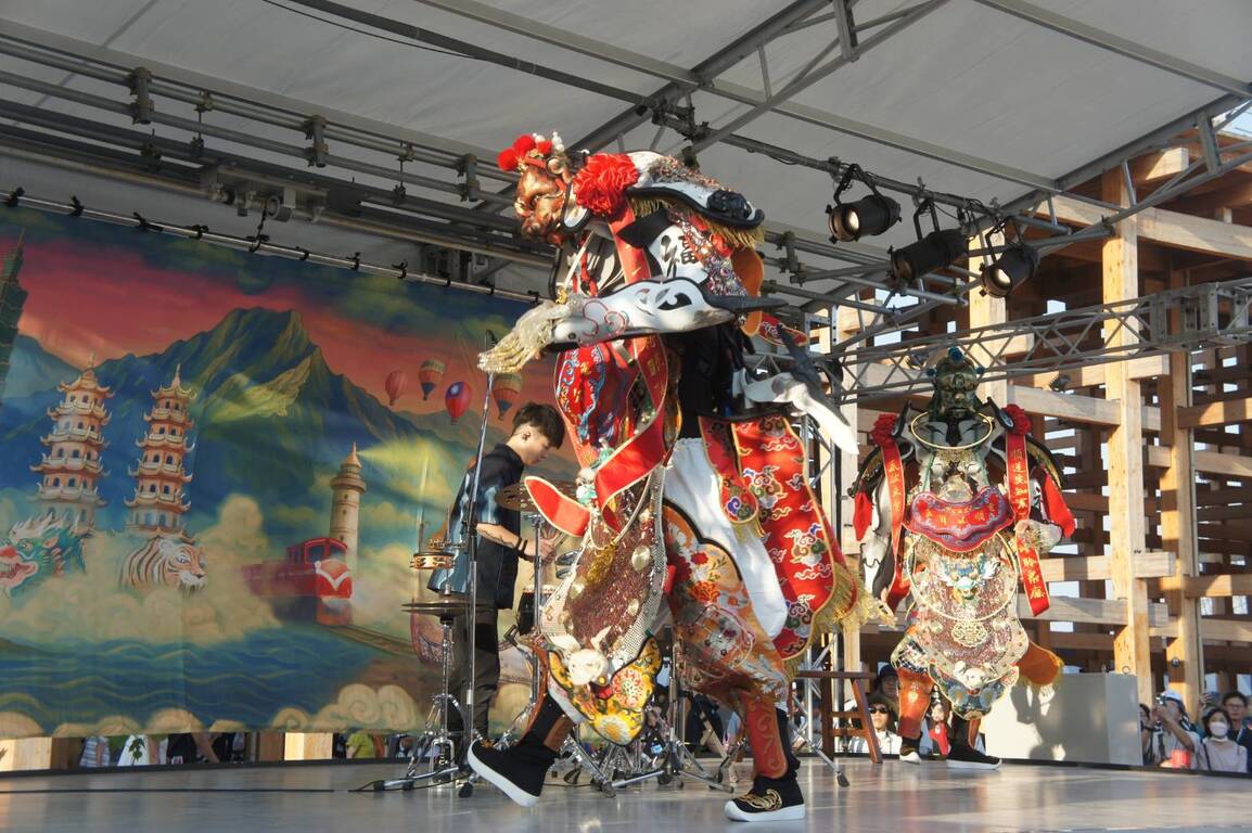 Dancing deities