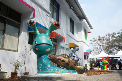 Art village reopening