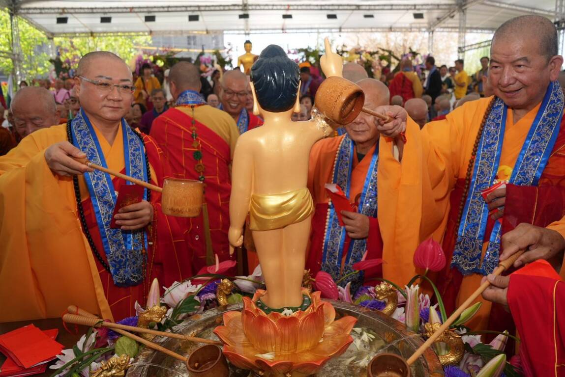 Happy Buddha Day to you~