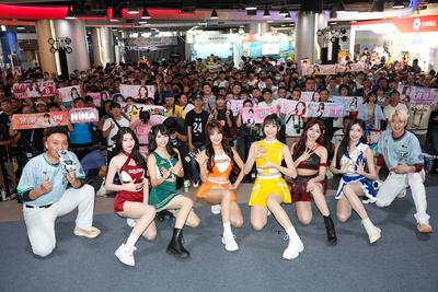 Meet the fans