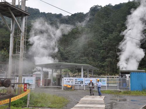Locally-developed geothermal generator in Yilan. CNA file photo