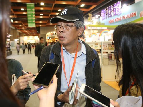  Abducted HK Bookseller Attends Taipei Book Exhibition Focus Taiwan