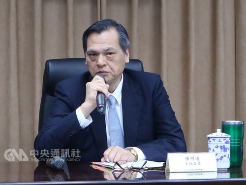 Mainland Affairs Council (MAC) Minister Chen Ming-tong (陳明通)