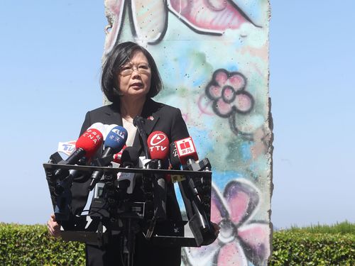 President Tsai Ing-wen (蔡英文)