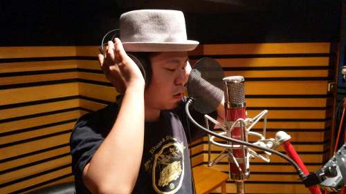 Hakka and Hokkien singer Huang Zi-xuan (photo courtesy of Blaire Ko)