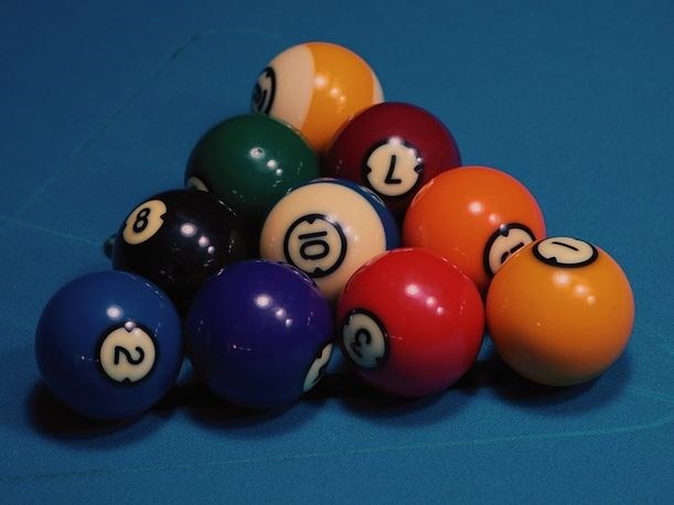 pool & billiards