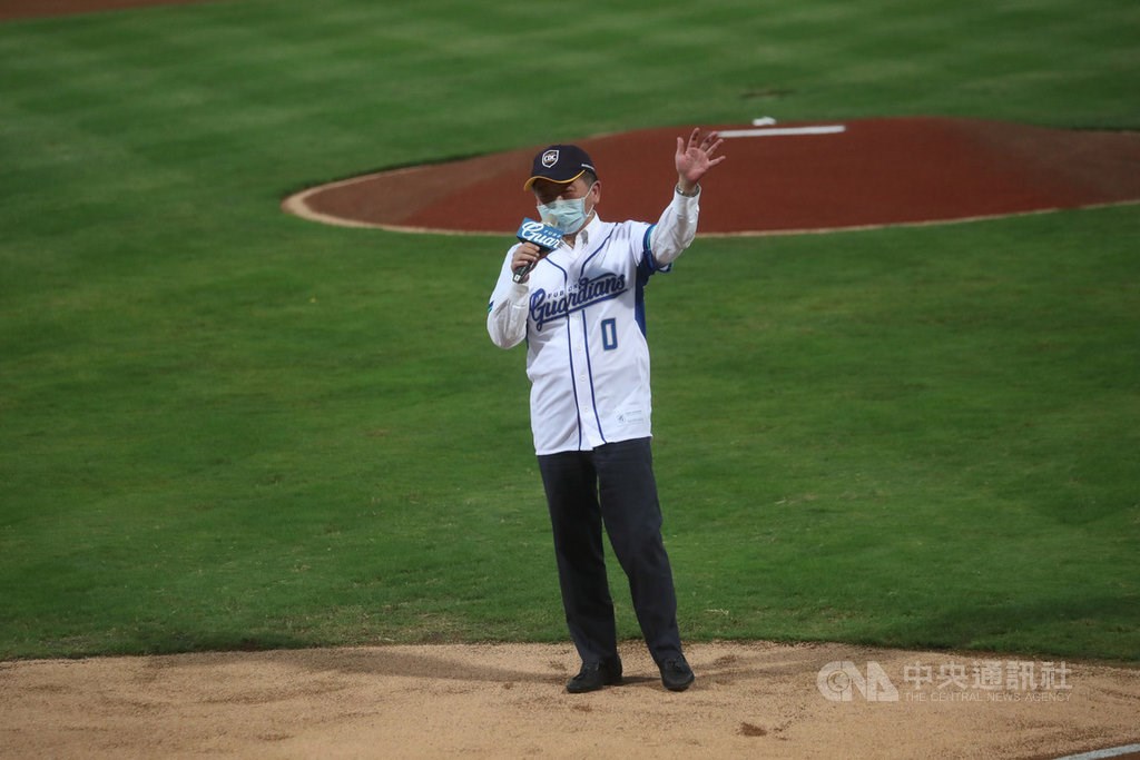 Health Minister / CECC chief Chen Shih-chung