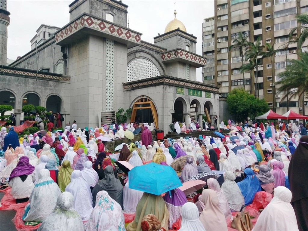 Muslims in Taiwan celebrate the annual Eid al-Fitr festival in 2018/ Photo courtesy of the Tourism Bureau