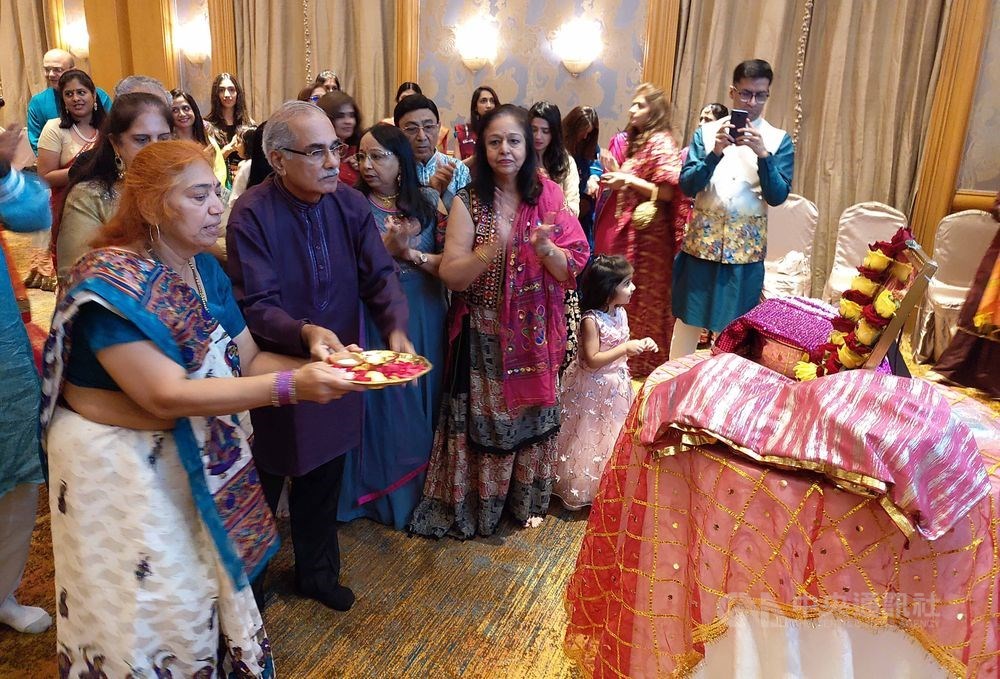 The Indian community in Taiwan celebrates the Navratri Festival on Saturday / CNA photo Oct. 24, 2020