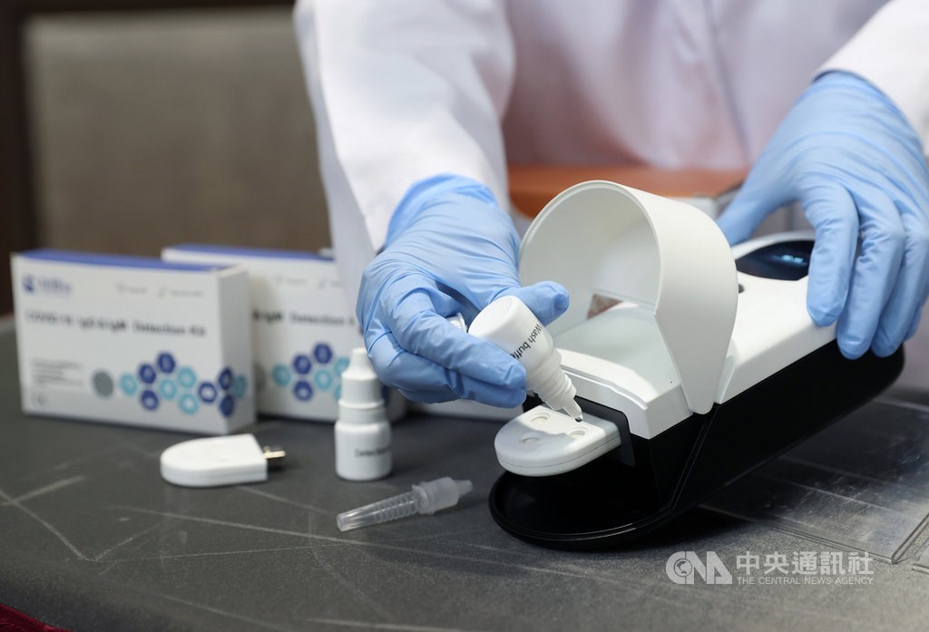 The COVID-19 rapid tester developed by NCTU / CNA photo Oct. 27, 2020