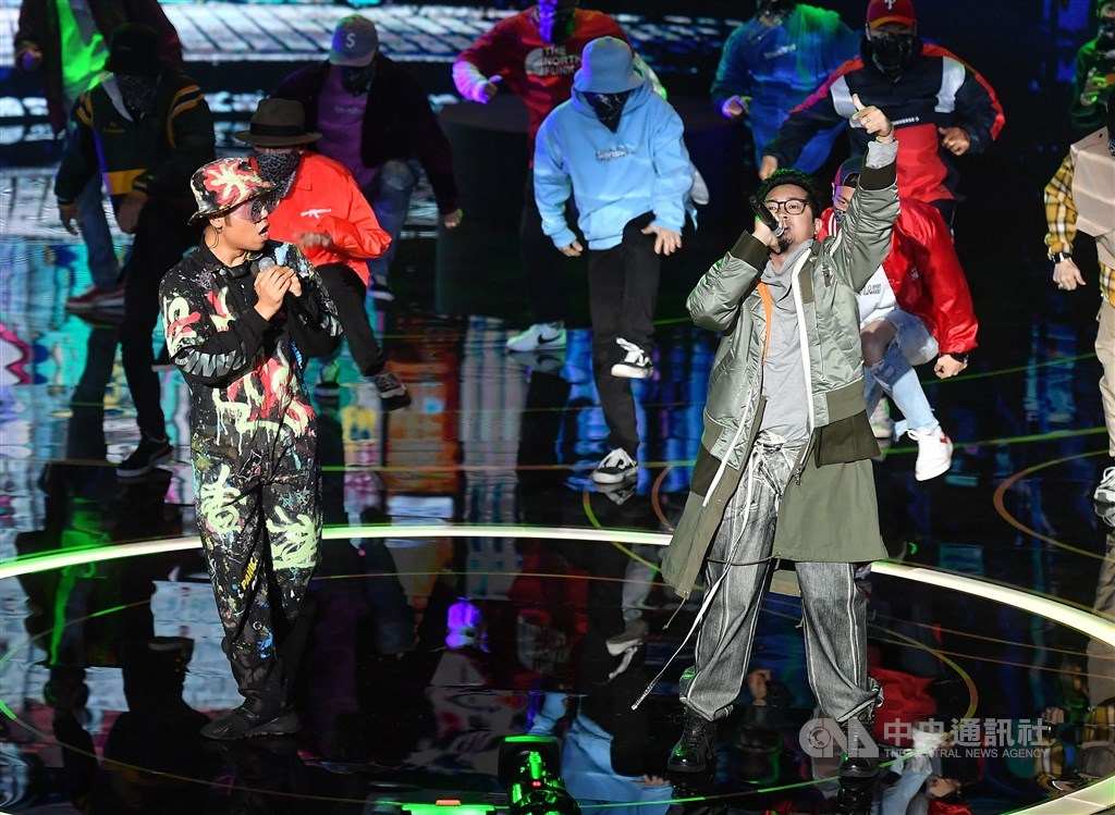 Heyo (front left) and Afuc (front right) perform "Welcome to This City" from the film "The Way We Keep Dancing." CNA photo Nov. 21, 2020