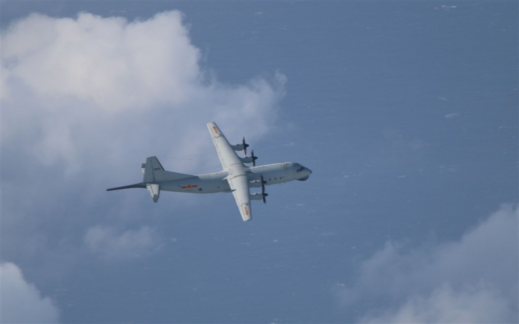 An Y-8 anti-submarine aircraft. Photo courtesy of the Ministry of National Defense