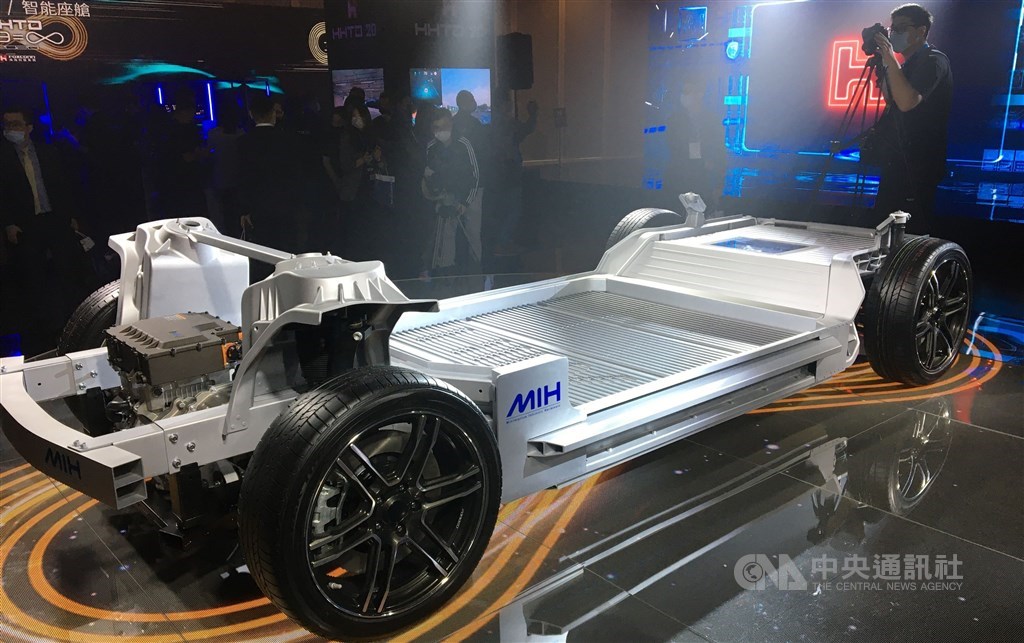 Hon Hai's open electric car platform to launch 3 models in Q4 Focus