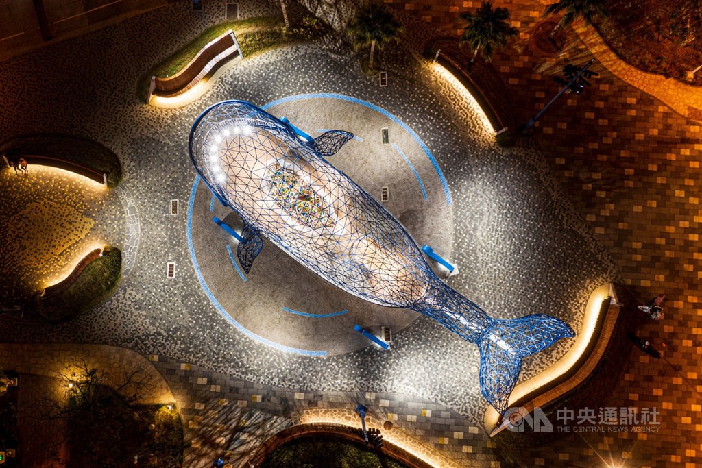 Blessings from the Whale. CNA photo on Feb. 22