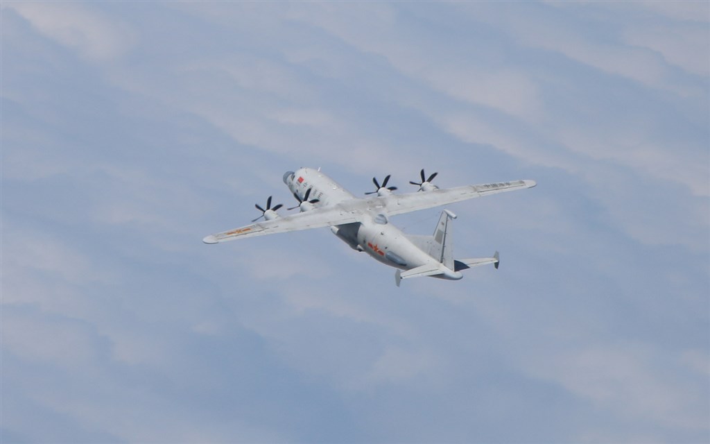 A PLA Y-8 tactical reconnaissance aircraft. Photo courtesy of the Ministry of National Defense