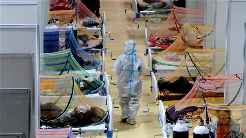 A COVID-19 treatment center in India. Photo courtesy of Anadolu Agency