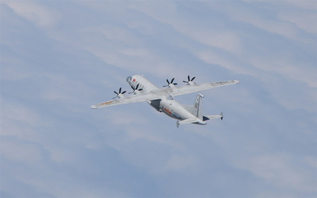 A PLA Y-8 tactical reconnaissance aircraft. Photo courtesy of the Ministry of National Defense