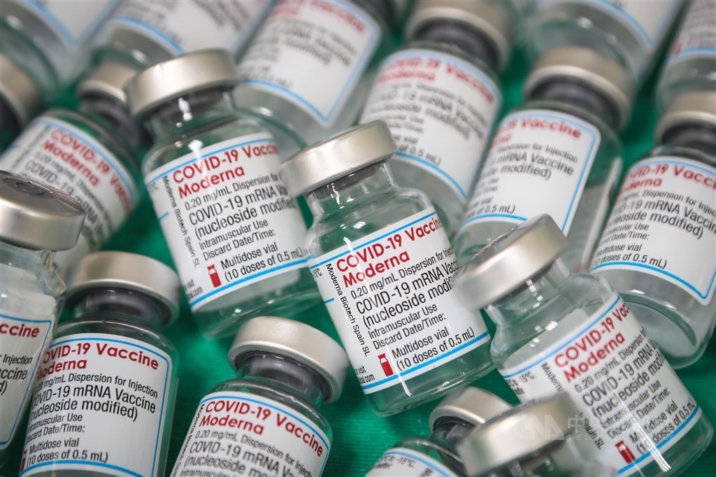 Kaohsiung hospital official punished over THSR staff vaccine controversy - Vimarsana News