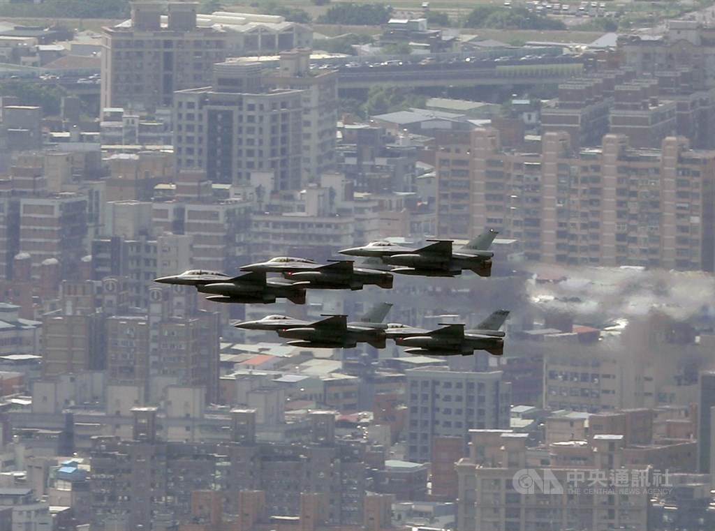 F-16V fighter jets. CNA photo Oct. 10, 2021
