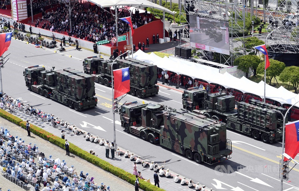 Hsiung Feng III and Hsiung Feng II anti-ship missiles. CNA photo Oct. 10, 2021