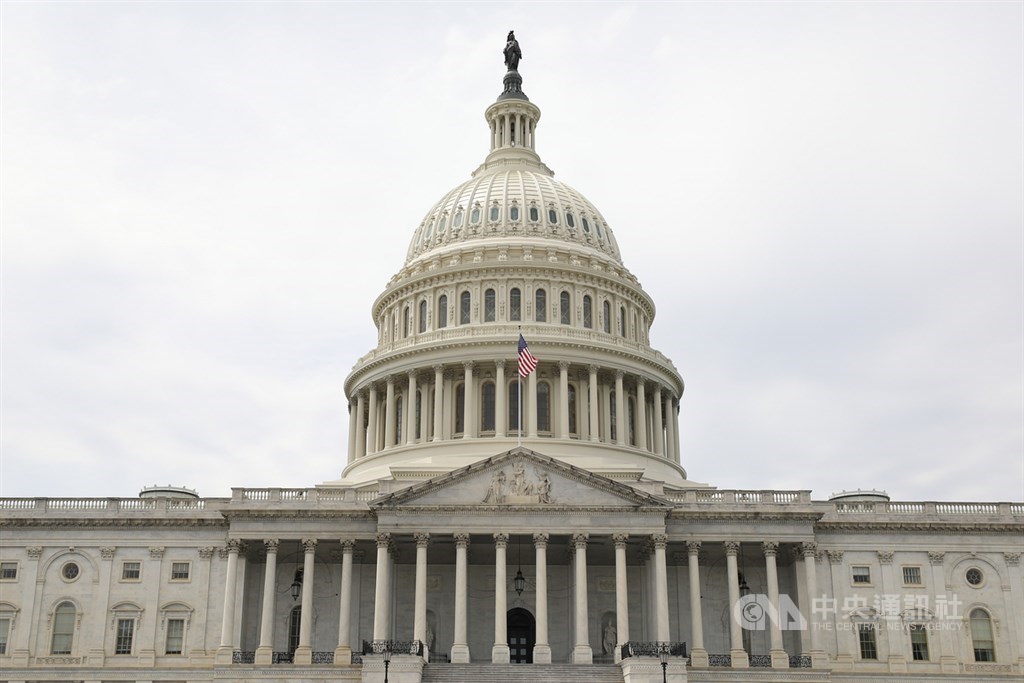 U.S. senators propose aid package to support arms purchases by Taiwan - Vimarsana News