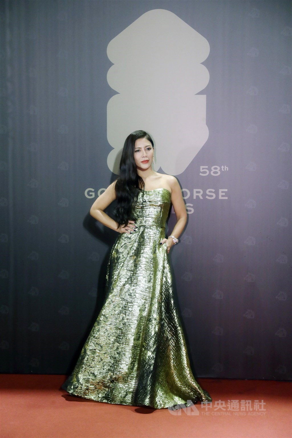Singer Eve Ai (艾怡良), who is nominated in the best new performer category for her performance in "I Missed You" (我沒有談的那場戀愛). CNA photo Nov. 27, 2021