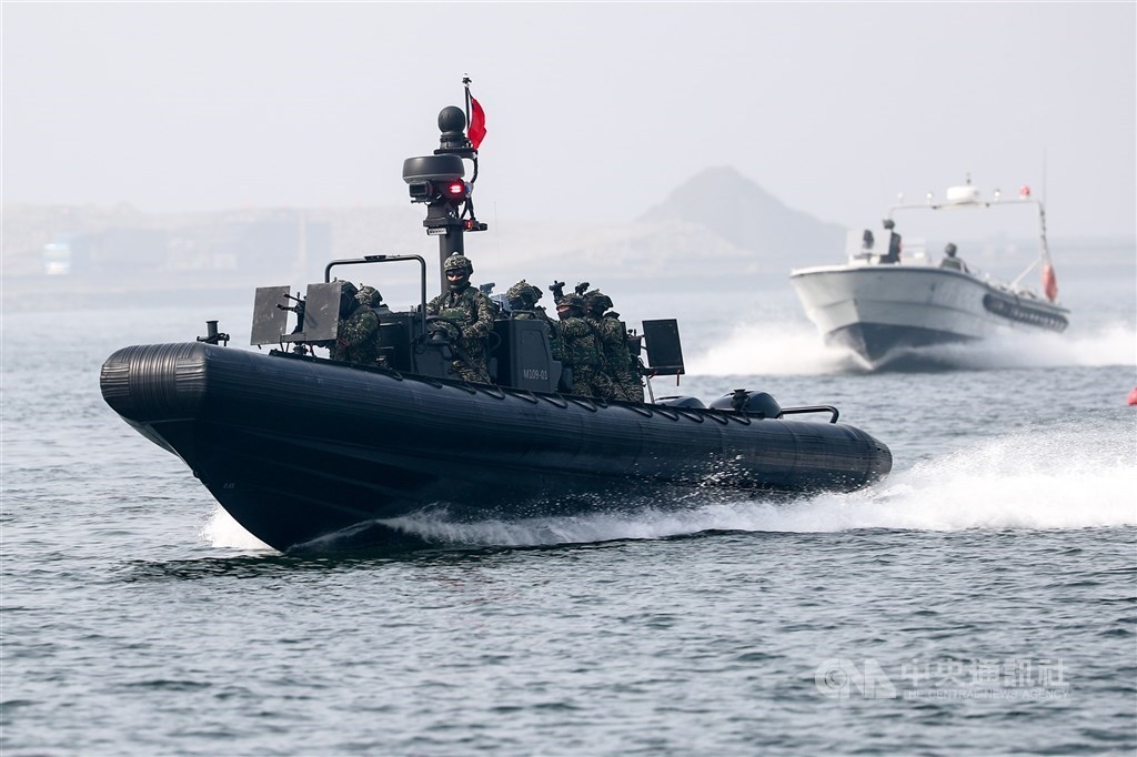 Renforcer les défenses de Taïwan est une “tâche urgente”, selon un haut responsable du Pentagone