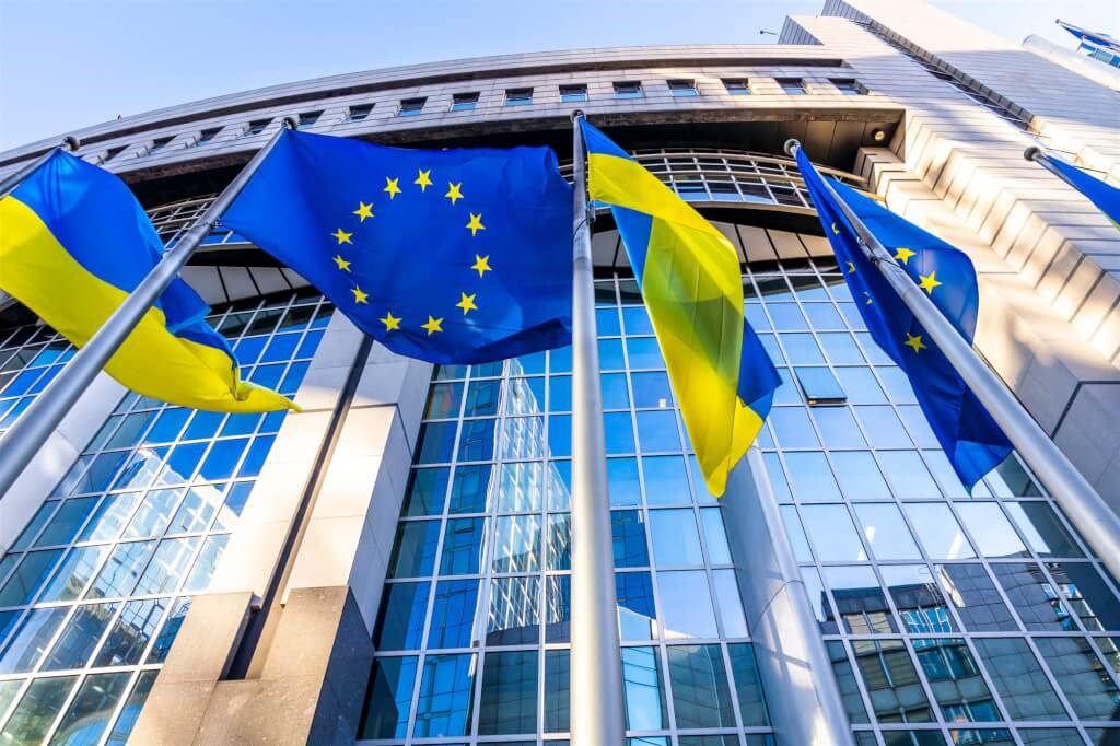 EU Parliament urges cooperation with Taiwan to combat disinformation - Vimarsana News