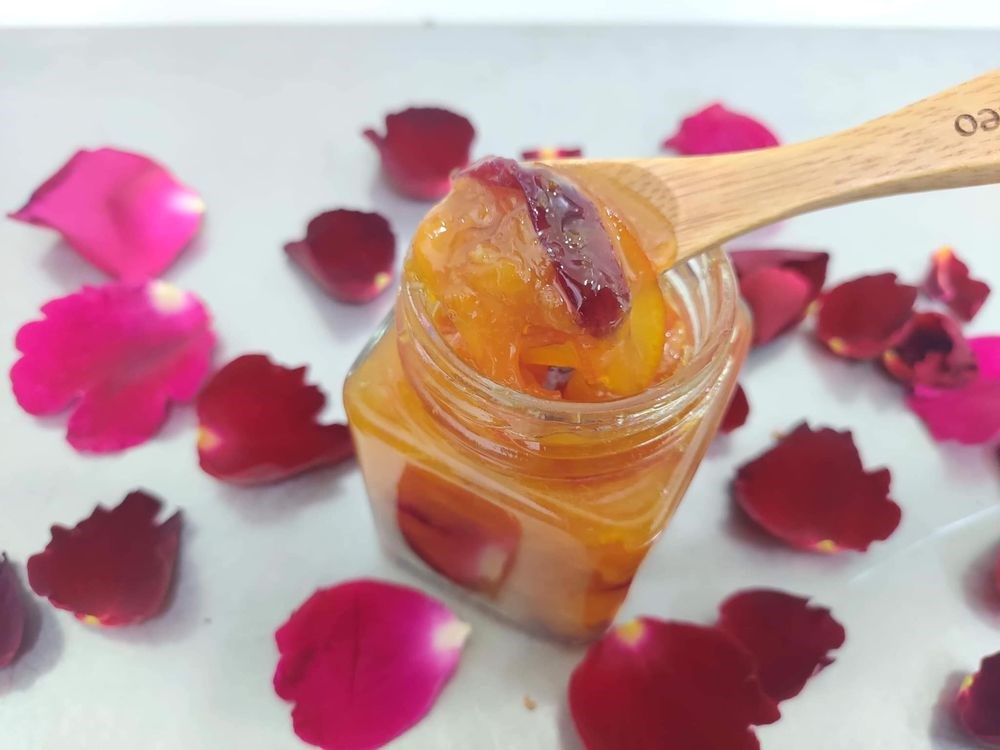 The 2022 Double Gold award "Orange Marmalade with Rose." Image taken from Kuo En-chi