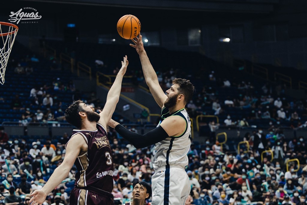 Aquas center Mindaugas Kupsas. Photo courtesy of the Kaohsiung Aquas