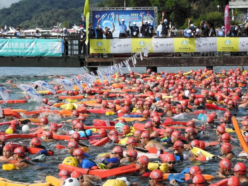 Sun Moon Lake Swimming Carnival held amid looming typhoon Focus