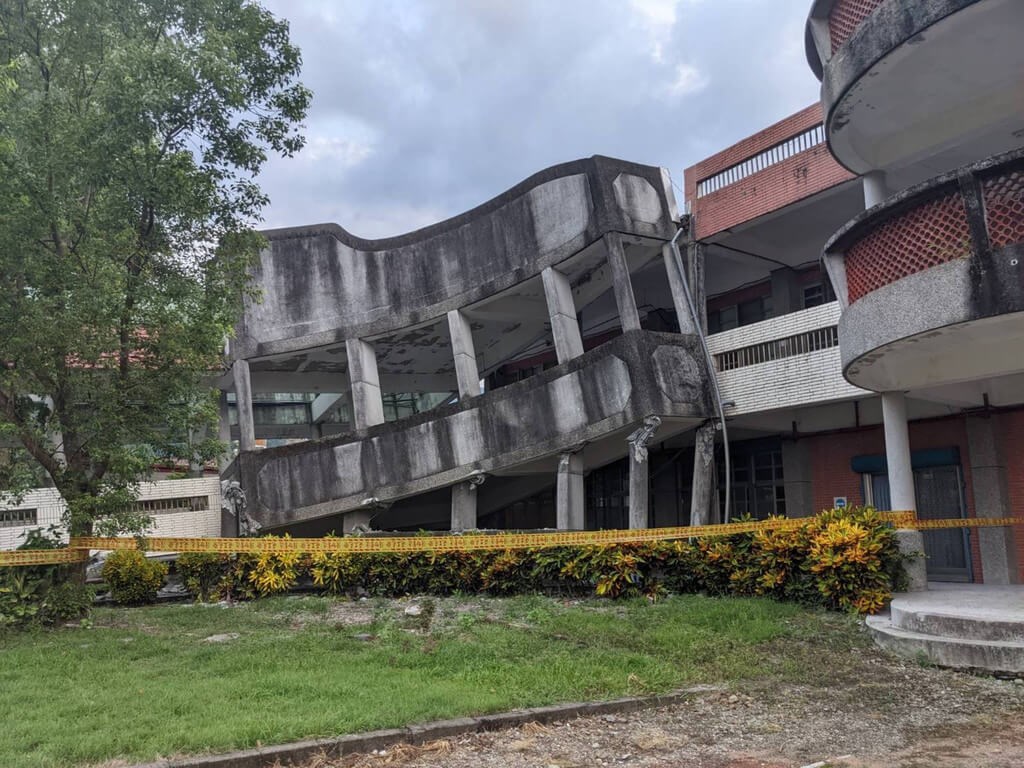 A Hualien school severely damaged. Photo courtesy of a local resident