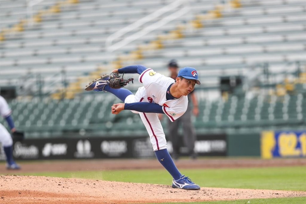 What is an 80 MPH Little League pitch scaled to MLB speeds? Chinese-Taipei  player Fan Chen-Jun reaches incredible mark