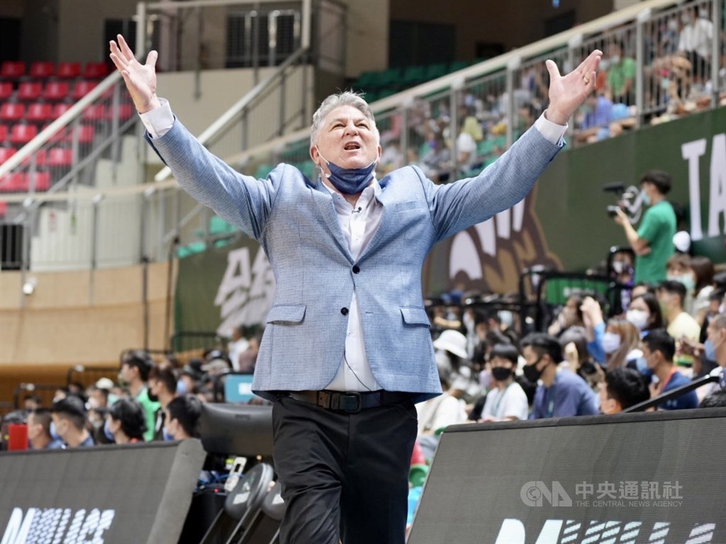 Kaohsiung Aquas head coach Brendan Joyce cherishes special win - Vimarsana News
