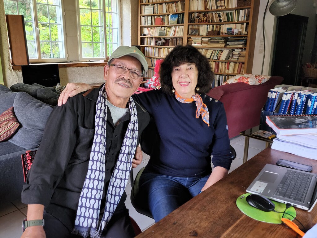 French anthropologist Véronique Arnaud (left) is seen with Taiwanese writer Syaman Rapongan in this undated photo. Photo courtesy of Syaman Rapongan