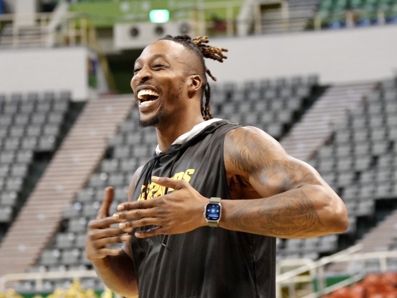 Dwight Howard at practice Friday, one day before his T1 LEAGUE debut. CNA photo Nov. 18, 2022