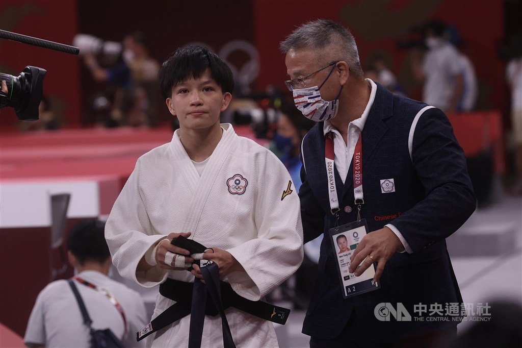 Taiwanese judoka Lin Chen-hao (left). CNA file photo