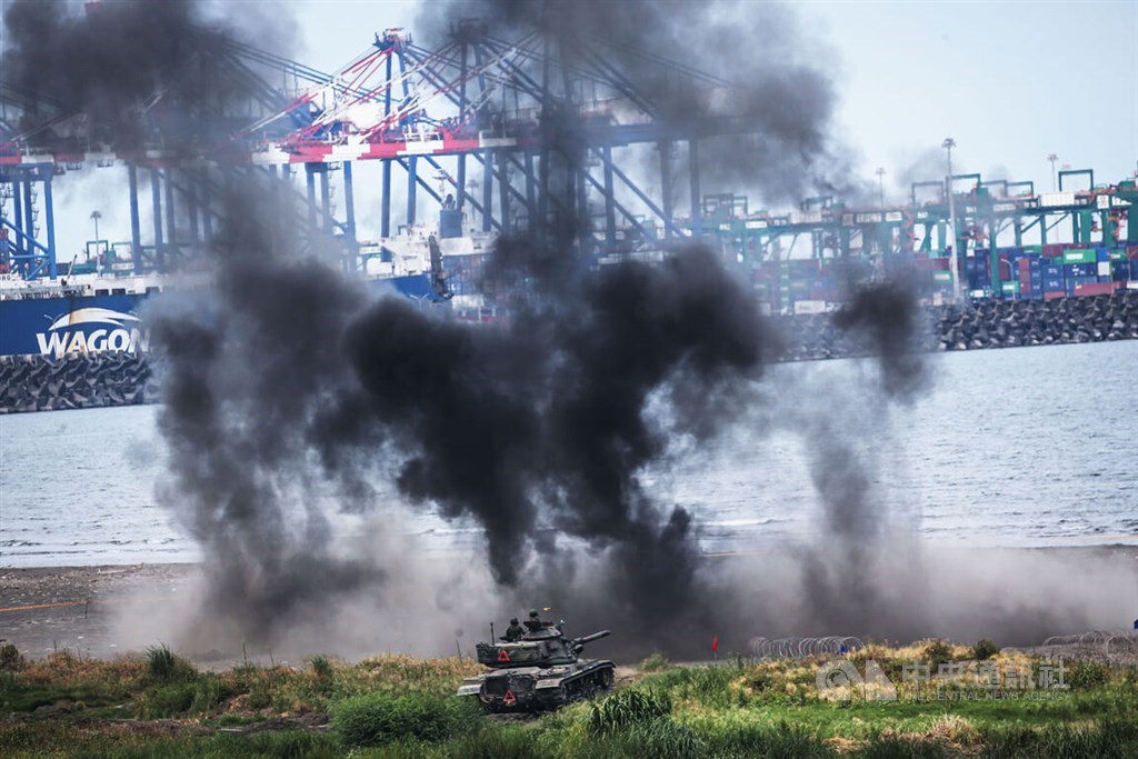 The Armed Forces hold anti-landing drills near the Port of Taipei in Bali District, New Taipei on July 27, part of the annual Han Kuang military exercises around Taiwan.