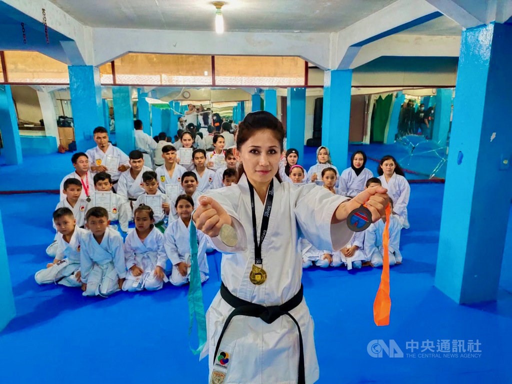 Meena Asadi offers free karate classes to refugees in the Cisarua area of Bogor, a city in West Java south of Jakarta. (Photo courtesy of Meena Asadi)
