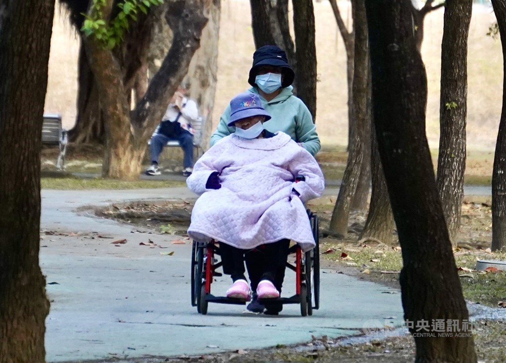 Taiwan reports 15,440 new COVID-19 cases, 78 deaths - Vimarsana News