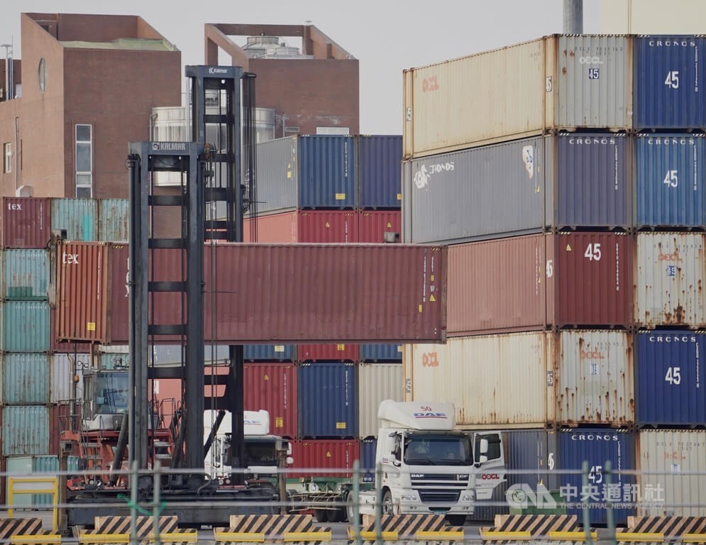 Export orders down again in January amid sluggish demand - Vimarsana News
