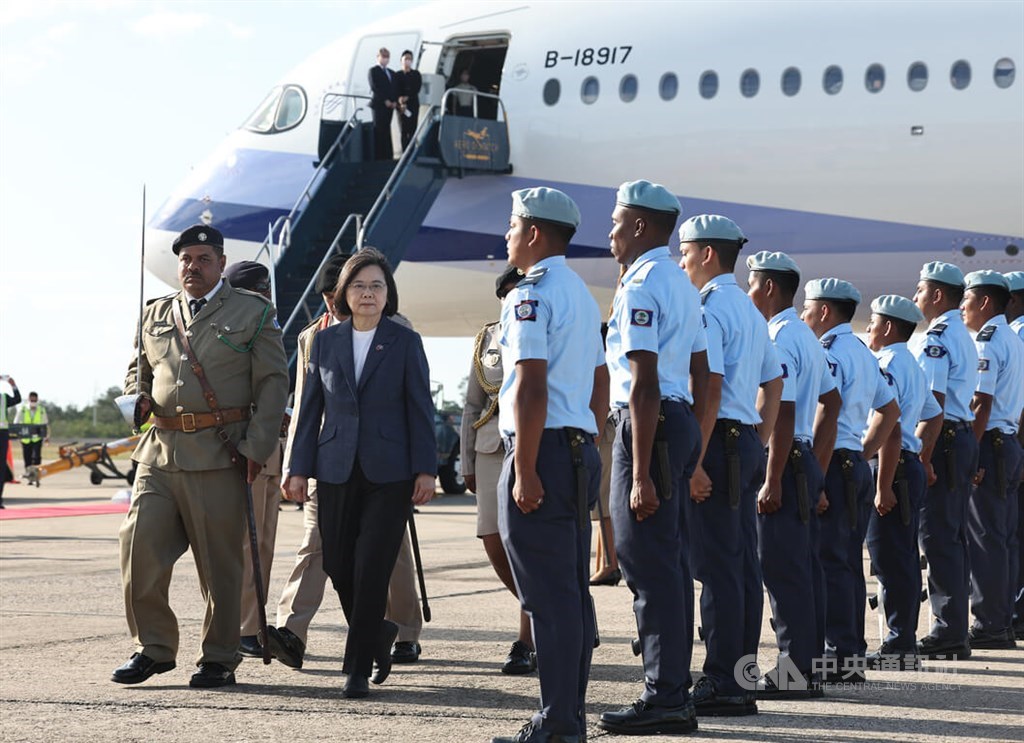 Tsai inicia visita de 3 días a Belice después de concluir gira en Guatemala