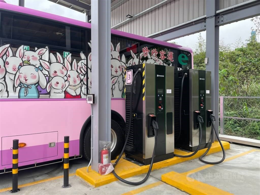 taiwan-drafts-nt-64-3-billion-plan-to-turn-all-buses-electric-by-2030