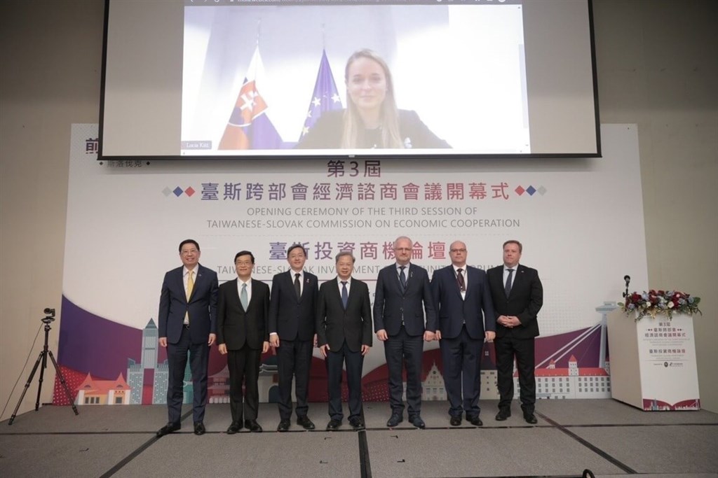 Taiwan a Slovensko podpisujú memorandá o porozumení a súhlasia s investovaním na výročnom ekonomickom stretnutí