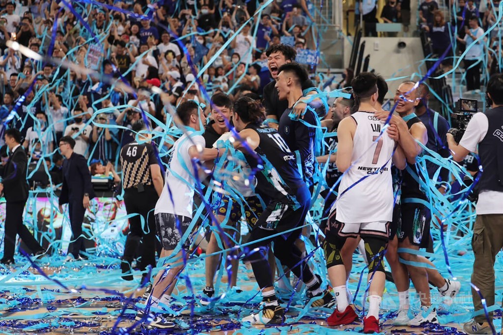 Braves top Kings in PLG finals to claim 3rd consecutive championship -  Focus Taiwan