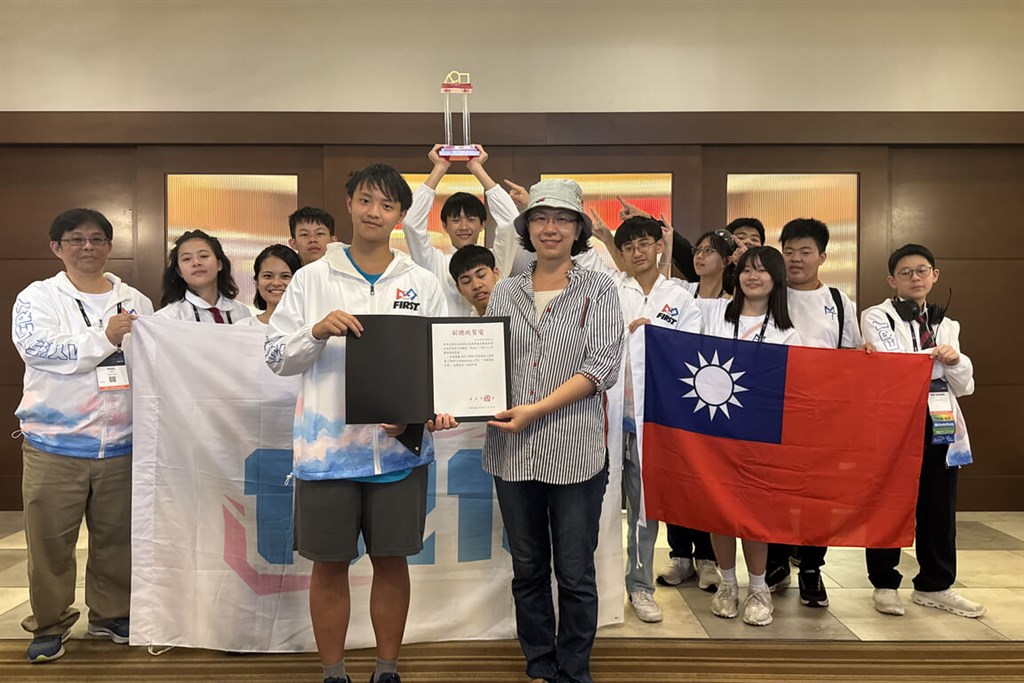 focustaiwan.tw - Taiwanese students win four awards at U.S. robotics competition - Focus Taiwan